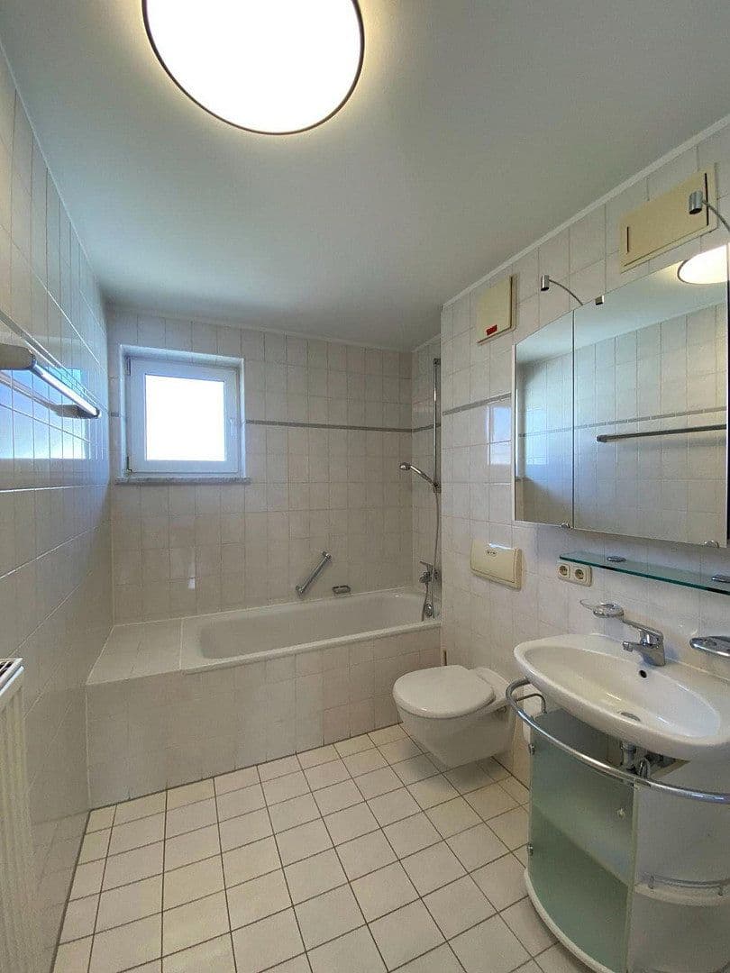 Prenájom domu 128 m², pozemok 276 m², Carl-Fohr-Str. 1e, Miesbach, Bavorsko Prenájom domu 128 m², pozemok 276 m², Carl-Fohr-Str. 1e, Miesbach, Bavorsko