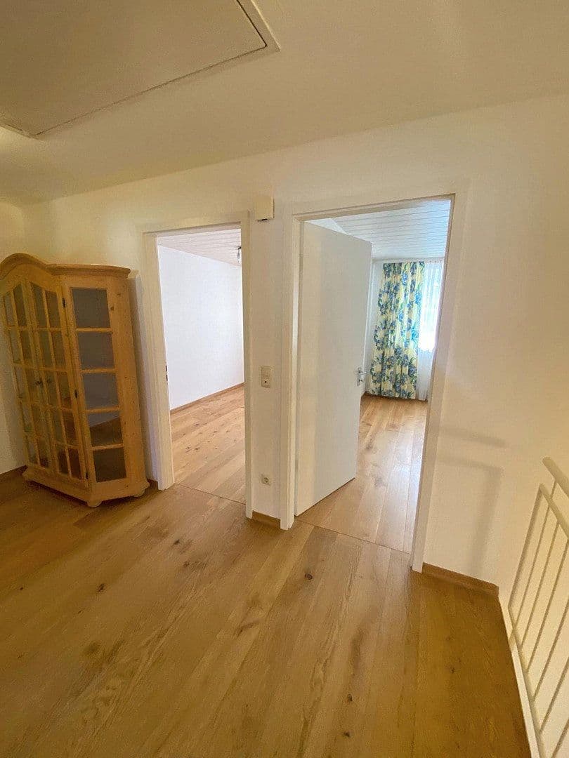 Prenájom domu 128 m², pozemok 276 m², Carl-Fohr-Str. 1e, Miesbach, Bavorsko Prenájom domu 128 m², pozemok 276 m², Carl-Fohr-Str. 1e, Miesbach, Bavorsko