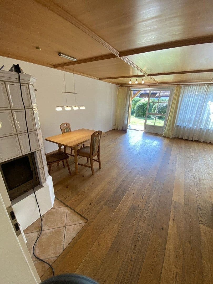 Prenájom domu 128 m², pozemok 276 m², Carl-Fohr-Str. 1e, Miesbach, Bavorsko Prenájom domu 128 m², pozemok 276 m², Carl-Fohr-Str. 1e, Miesbach, Bavorsko