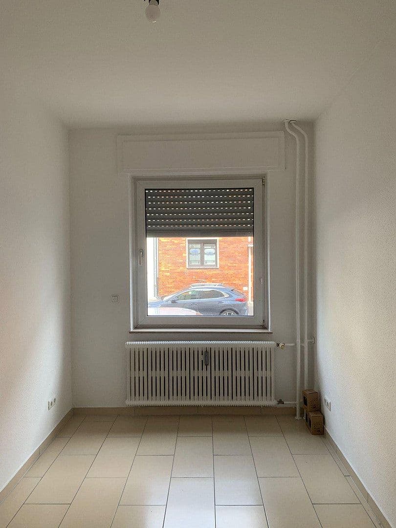 Prenájom bytu 3-izbový 65 m², Prinzenstr. 65, Duisburg, Severné Porýnie - Westfálsko Prenájom bytu 3-izbový 65 m², Prinzenstr. 65, Duisburg, Severné Porýnie - Westfálsko
