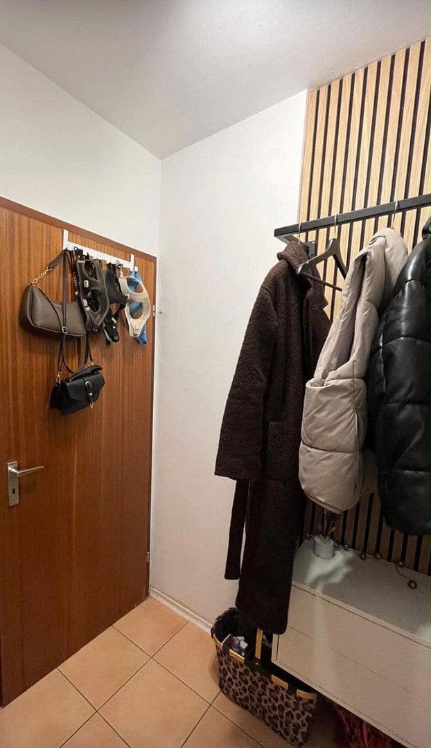 Prenájom bytu 2-izbový 92 m², Lindenweg 11, Leinfelden-Echterdingen, Bádensko-Wurttembersko Prenájom bytu 2-izbový 92 m², Lindenweg 11, Leinfelden-Echterdingen, Bádensko-Wurttembersko