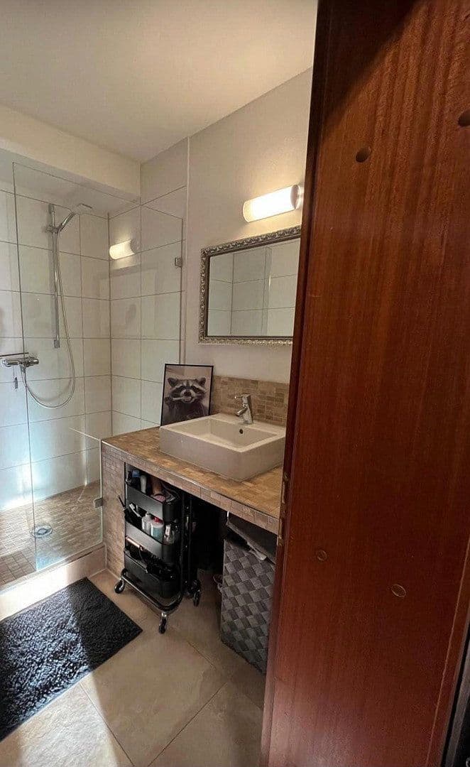 Prenájom bytu 2-izbový 92 m², Lindenweg 11, Leinfelden-Echterdingen, Bádensko-Wurttembersko Prenájom bytu 2-izbový 92 m², Lindenweg 11, Leinfelden-Echterdingen, Bádensko-Wurttembersko