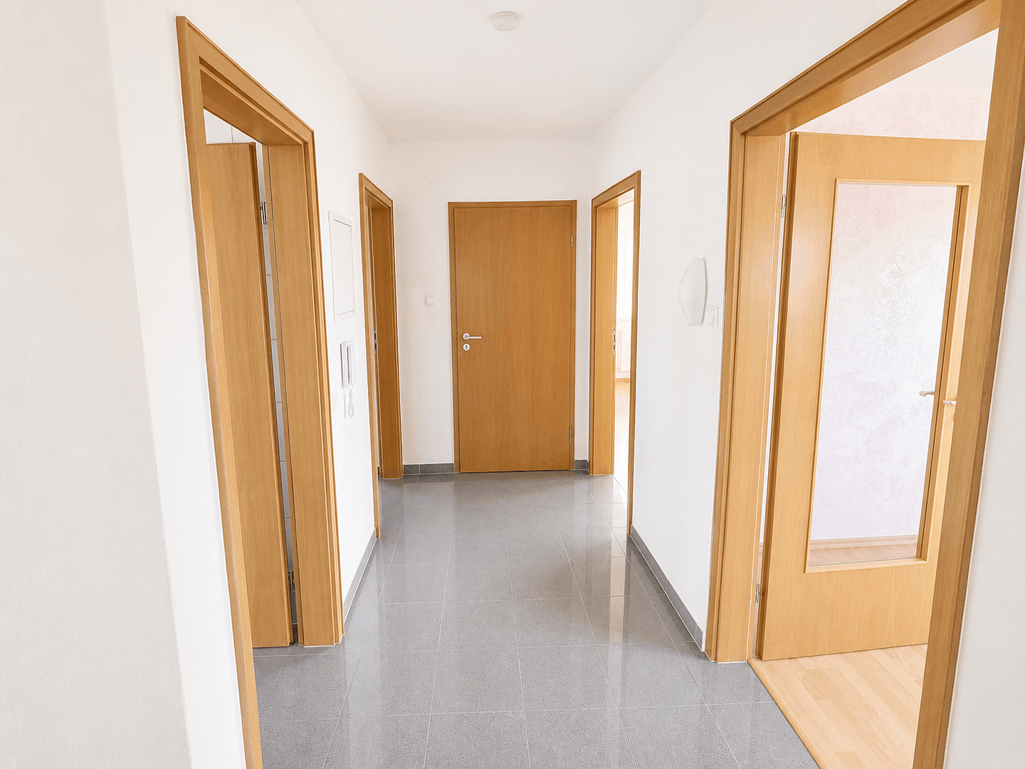 Prenájom bytu 3-izbový 73 m², Salach, Bádensko-Wurttembersko Prenájom bytu 3-izbový 73 m², Salach, Bádensko-Wurttembersko
