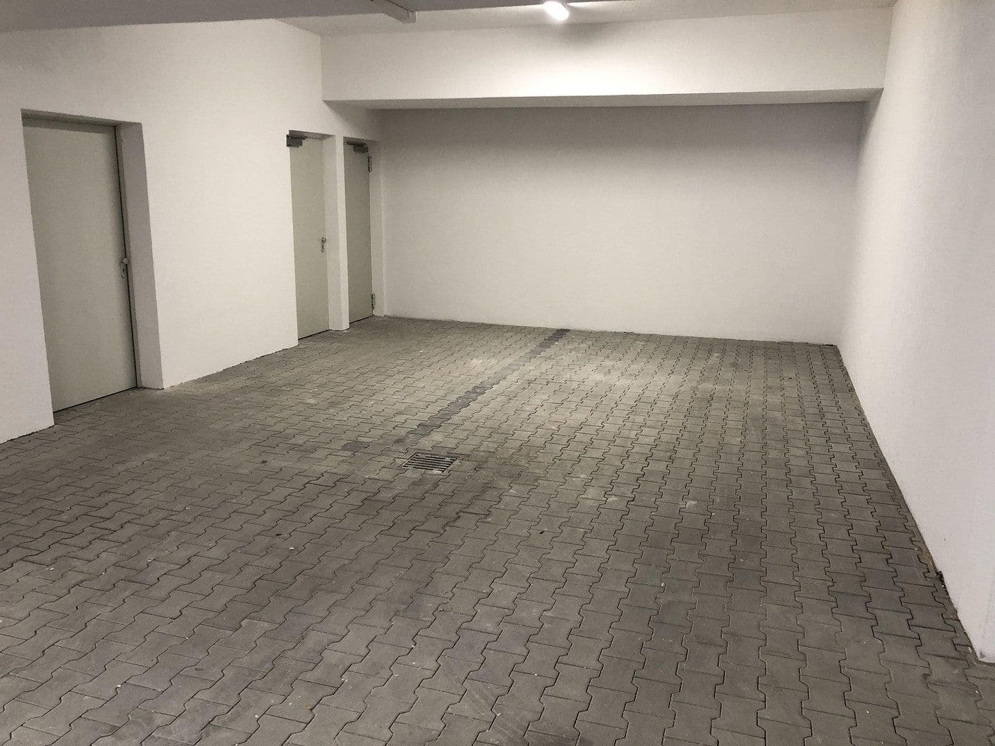 Prenájom nebytového priestoru 105 m², Erbprinzenstraße 17, Pforzheim, Bádensko-Wurttembersko Prenájom nebytového priestoru 105 m², Erbprinzenstraße 17, Pforzheim, Bádensko-Wurttembersko