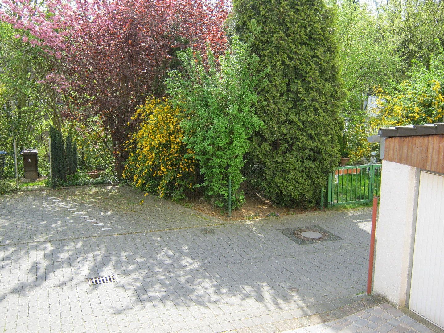 Prenájom bytu 4-izbový 120 m², Bergheim, Severné Porýnie - Westfálsko Prenájom bytu 4-izbový 120 m², Bergheim, Severné Porýnie - Westfálsko