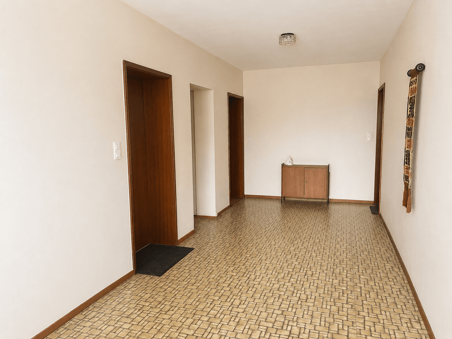 Predaj domu 483 m², pozemok 1.664 m², Lamspringe, Dolné Sasko Predaj domu 483 m², pozemok 1.664 m², Lamspringe, Dolné Sasko