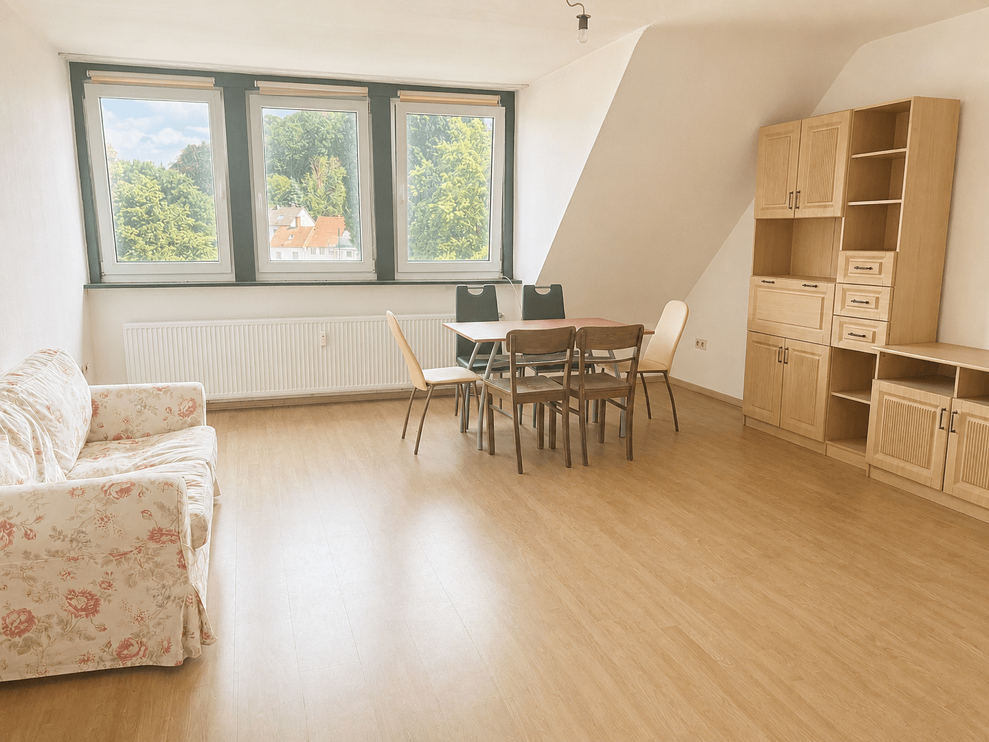 Predaj domu 483 m², pozemok 1.664 m², Lamspringe, Dolné Sasko Predaj domu 483 m², pozemok 1.664 m², Lamspringe, Dolné Sasko