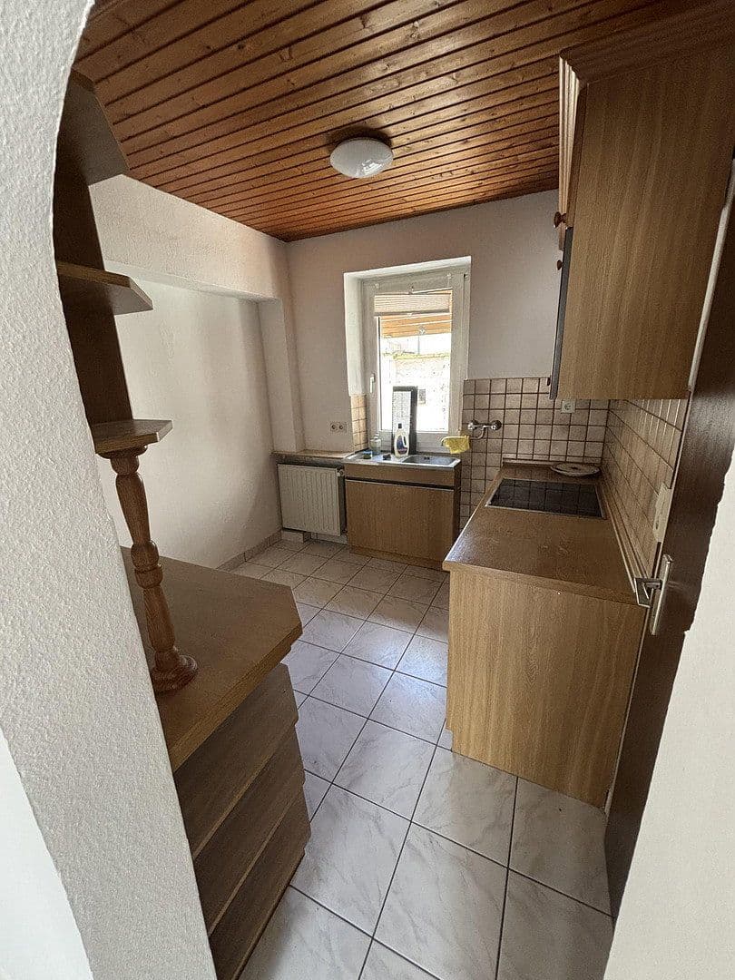 Prenájom domu 95 m², pozemok 157 m², Untere Bahnhofstraße 4, Worms, Porýnie-Falcko Prenájom domu 95 m², pozemok 157 m², Untere Bahnhofstraße 4, Worms, Porýnie-Falcko