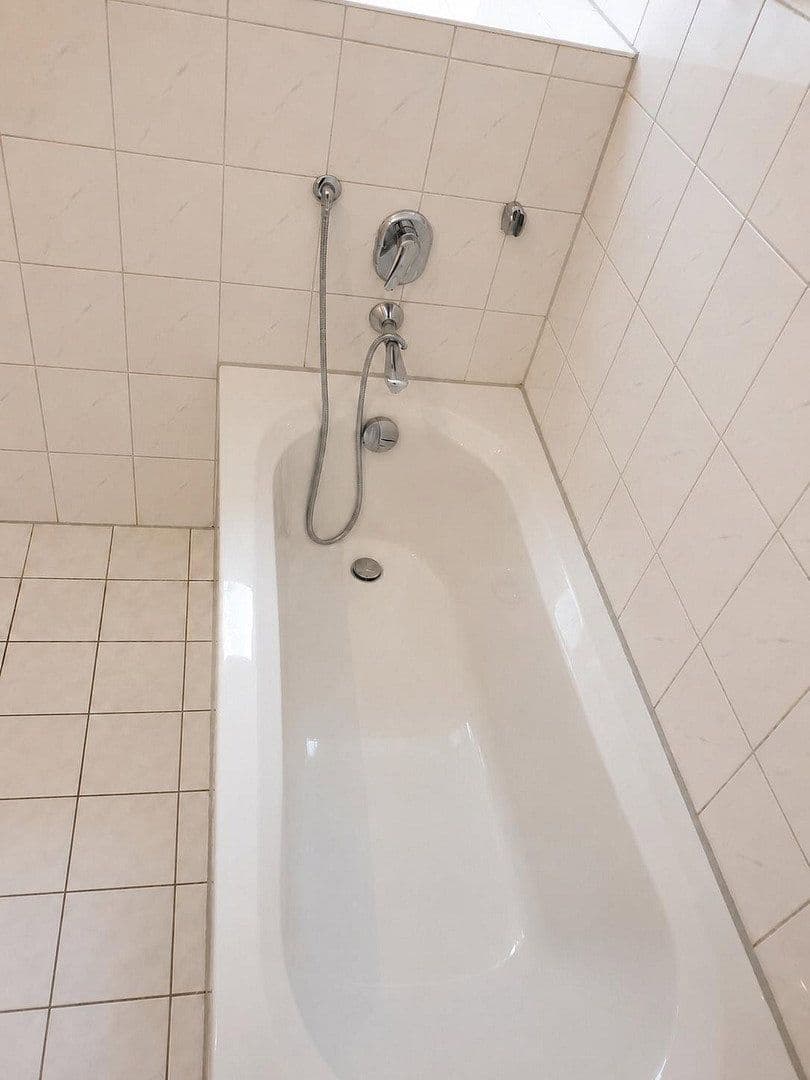 Prenájom bytu 2-izbový 84 m², Albstadt, Bádensko-Wurttembersko Prenájom bytu 2-izbový 84 m², Albstadt, Bádensko-Wurttembersko