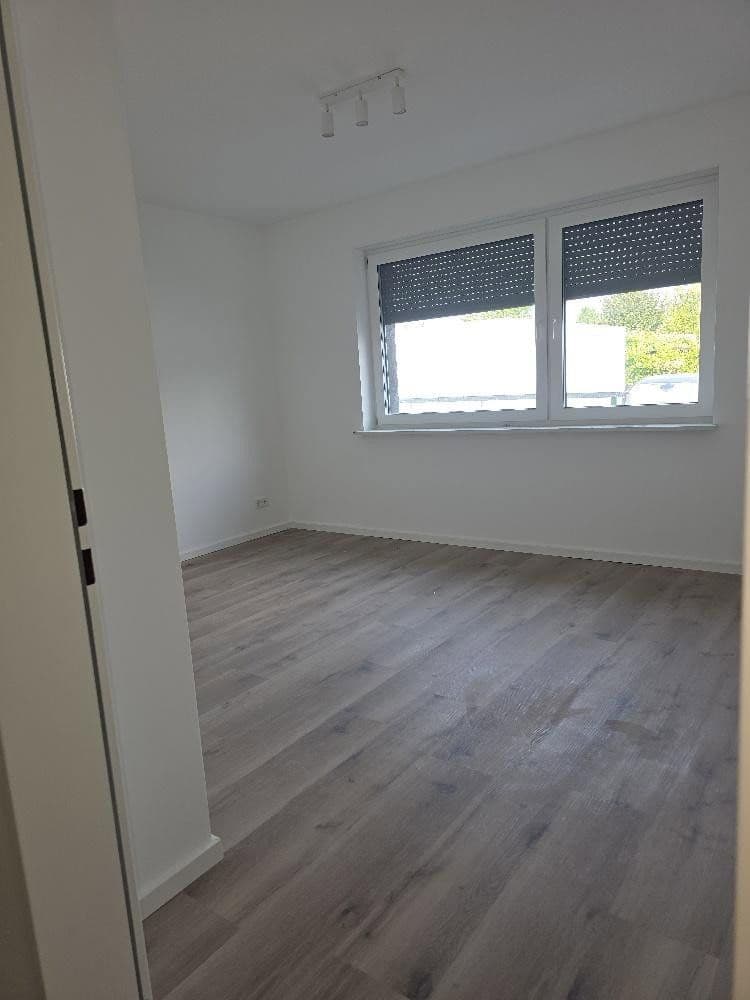 Prenájom bytu 4-izbový 133 m², Sulzbacher Str. 7a, Eschborn, Hesensko Prenájom bytu 4-izbový 133 m², Sulzbacher Str. 7a, Eschborn, Hesensko