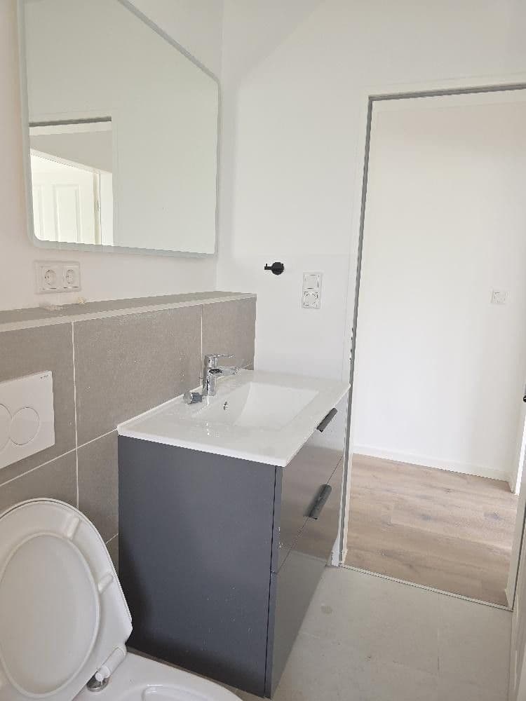 Prenájom bytu 4-izbový 133 m², Sulzbacher Str. 7a, Eschborn, Hesensko Prenájom bytu 4-izbový 133 m², Sulzbacher Str. 7a, Eschborn, Hesensko