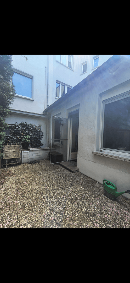 Prenájom domu 112 m², pozemok 112 m², Rellinghauser Straße 115, Essen, Severné Porýnie - Westfálsko Prenájom domu 112 m², pozemok 112 m², Rellinghauser Straße 115, Essen, Severné Porýnie - Westfálsko