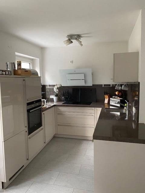 Prenájom bytu 2-izbový 56 m², Essen, Severné Porýnie - Westfálsko Prenájom bytu 2-izbový 56 m², Essen, Severné Porýnie - Westfálsko