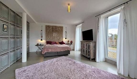 Predaj domu 703 m², pozemok 41.670 m², Niederkrüchten, Severné Porýnie - Westfálsko Predaj domu 703 m², pozemok 41.670 m², Niederkrüchten, Severné Porýnie - Westfálsko