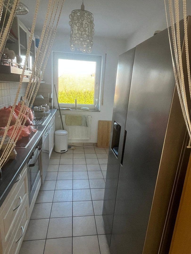 Prenájom bytu 3-izbový 85 m², Am Vogelsang 11a, Bornheim, Porýnie-Falcko Prenájom bytu 3-izbový 85 m², Am Vogelsang 11a, Bornheim, Porýnie-Falcko
