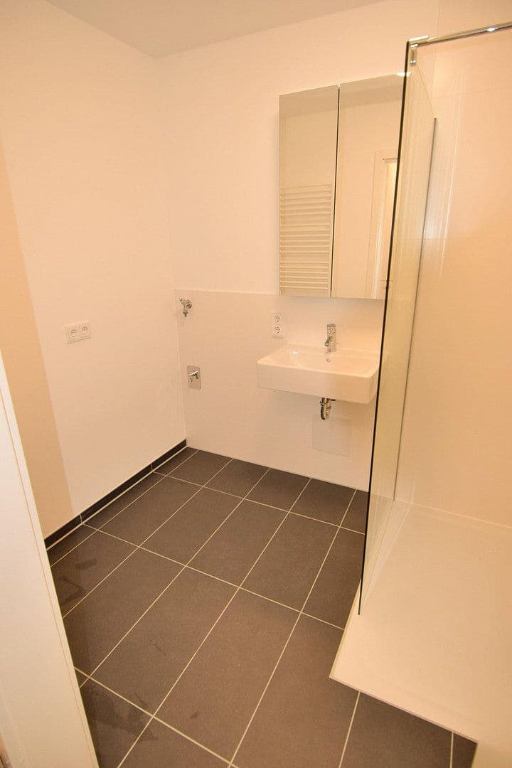 Prenájom bytu 2-izbový 47 m², Aubing Colmdorfstraße, Aubing München, Bavorsko Prenájom bytu 2-izbový 47 m², Aubing Colmdorfstraße, Aubing München, Bavorsko
