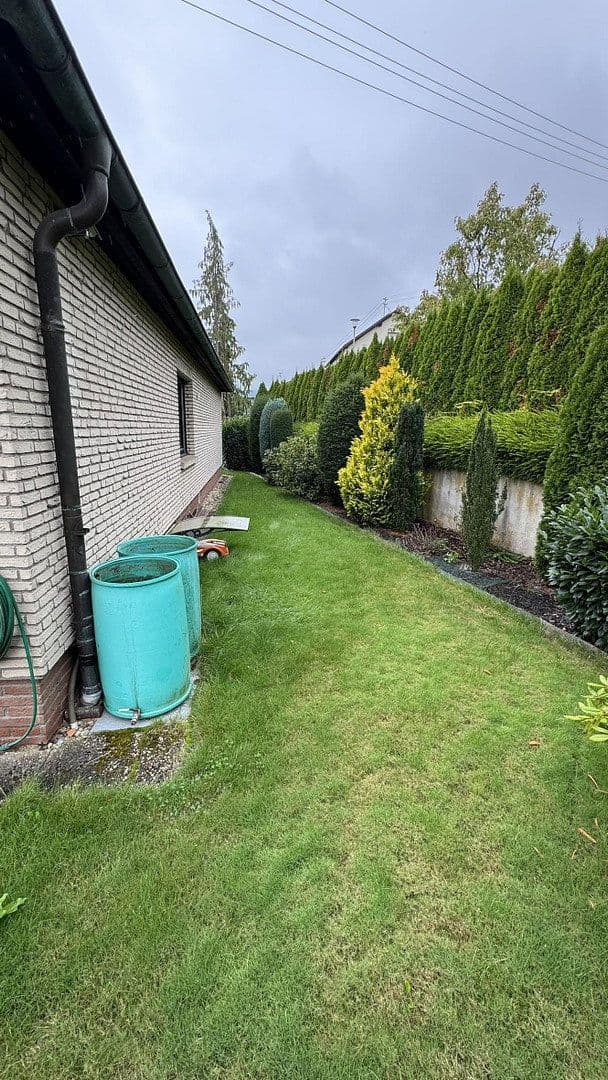 Predaj domu 180 m², pozemok 758 m², Wächtersbach, Hesensko Predaj domu 180 m², pozemok 758 m², Wächtersbach, Hesensko