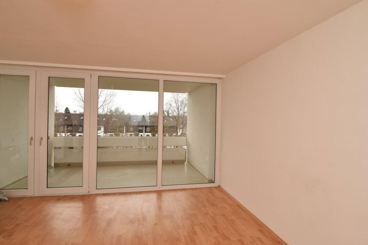 Prenájom bytu 3-izbový 71 m², Unterhaching München, Bavorsko Prenájom bytu 3-izbový 71 m², Unterhaching München, Bavorsko