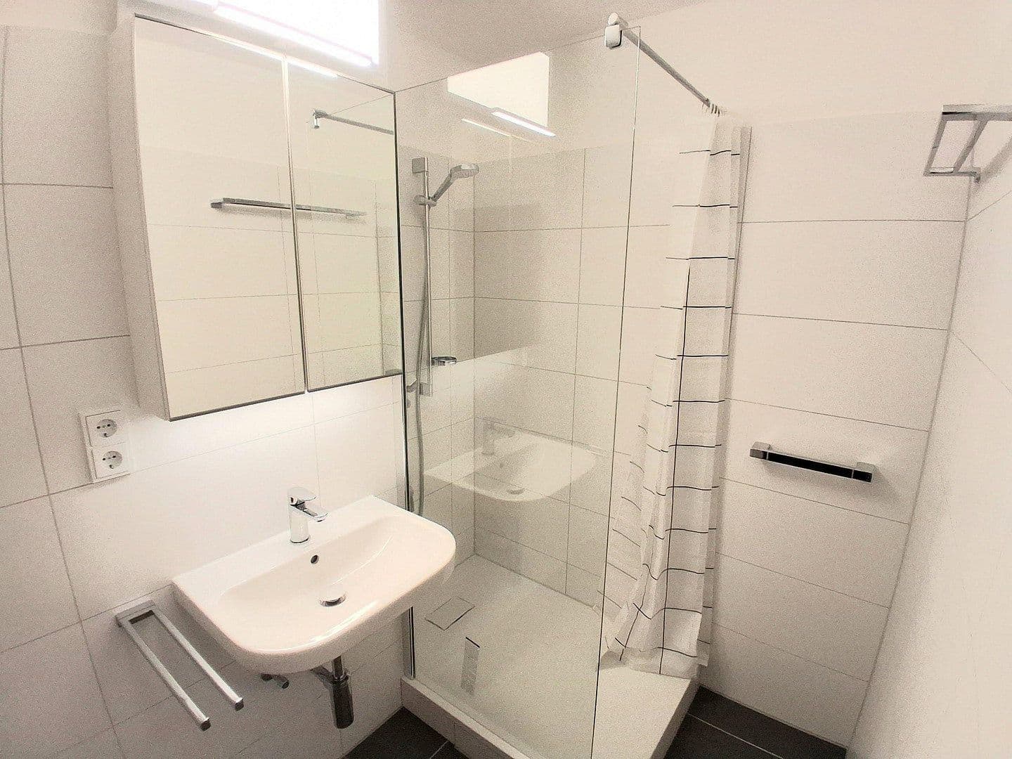 Prenájom bytu 3-izbový 71 m², Unterhaching München, Bavorsko Prenájom bytu 3-izbový 71 m², Unterhaching München, Bavorsko