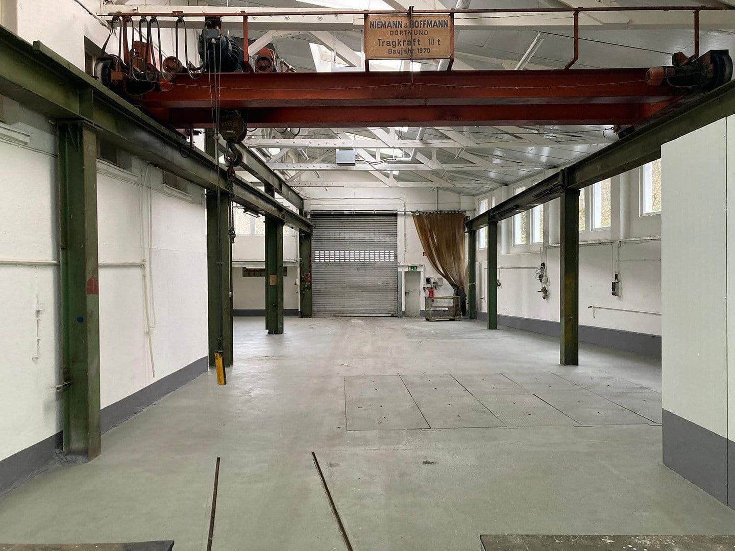 Prenájom nebytového priestoru 1.110 m², Siegen, Severné Porýnie - Westfálsko Prenájom nebytového priestoru 1.110 m², Siegen, Severné Porýnie - Westfálsko