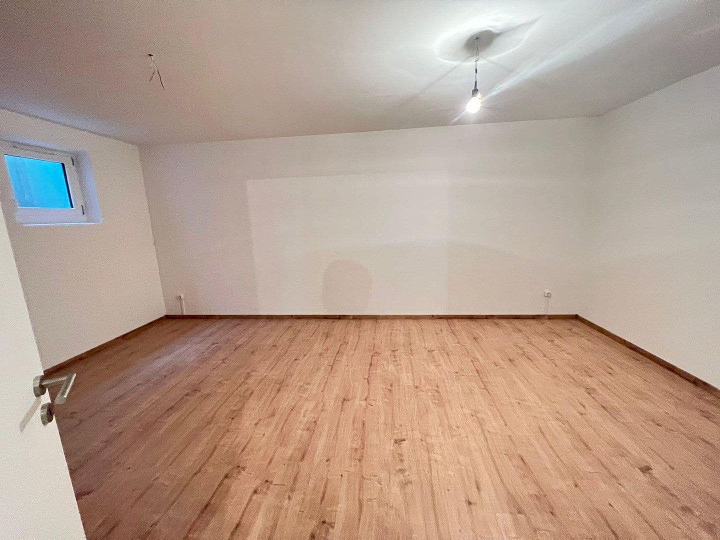 Predaj domu 142 m², pozemok 229 m², Germering, Bavorsko Predaj domu 142 m², pozemok 229 m², Germering, Bavorsko