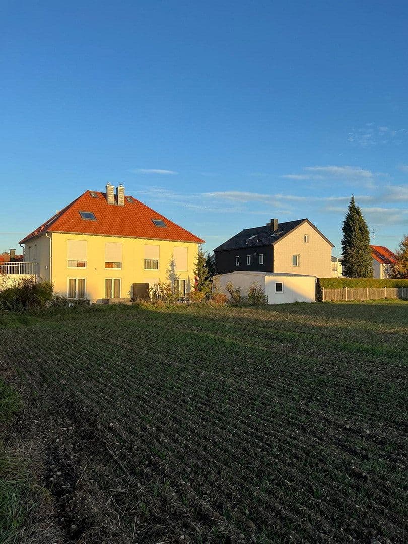 Predaj domu 142 m², pozemok 229 m², Germering, Bavorsko Predaj domu 142 m², pozemok 229 m², Germering, Bavorsko