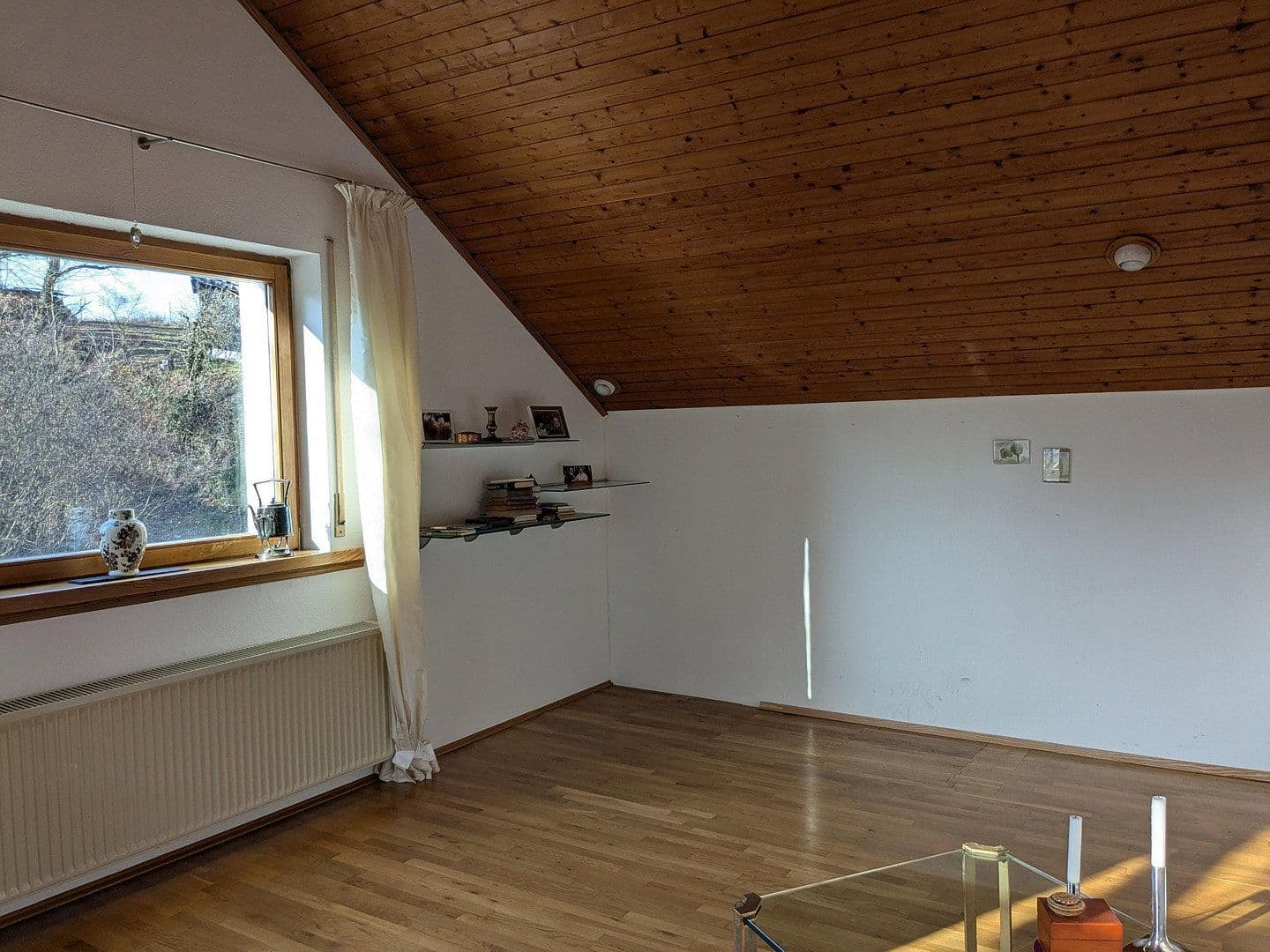 Predaj domu 143 m², pozemok 389 m², Seeheim-Jugenheim, Hesensko Predaj domu 143 m², pozemok 389 m², Seeheim-Jugenheim, Hesensko
