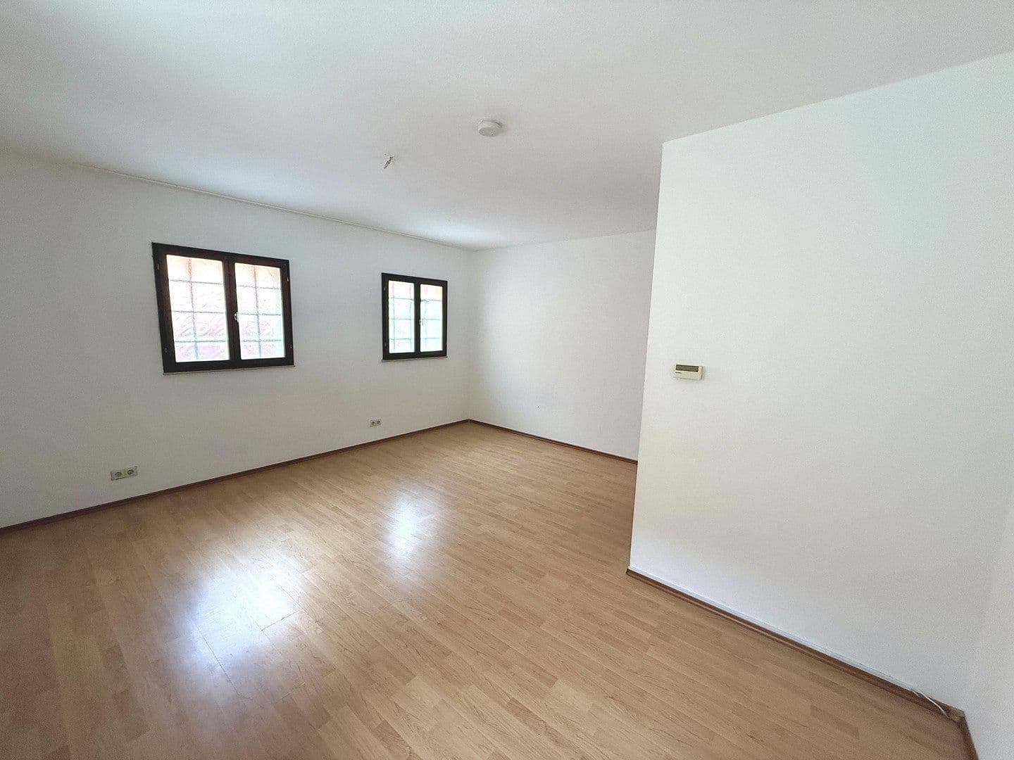 Prenájom bytu 3-izbový 92 m², Schafgasse 9, Öhringen, Bádensko-Wurttembersko Prenájom bytu 3-izbový 92 m², Schafgasse 9, Öhringen, Bádensko-Wurttembersko