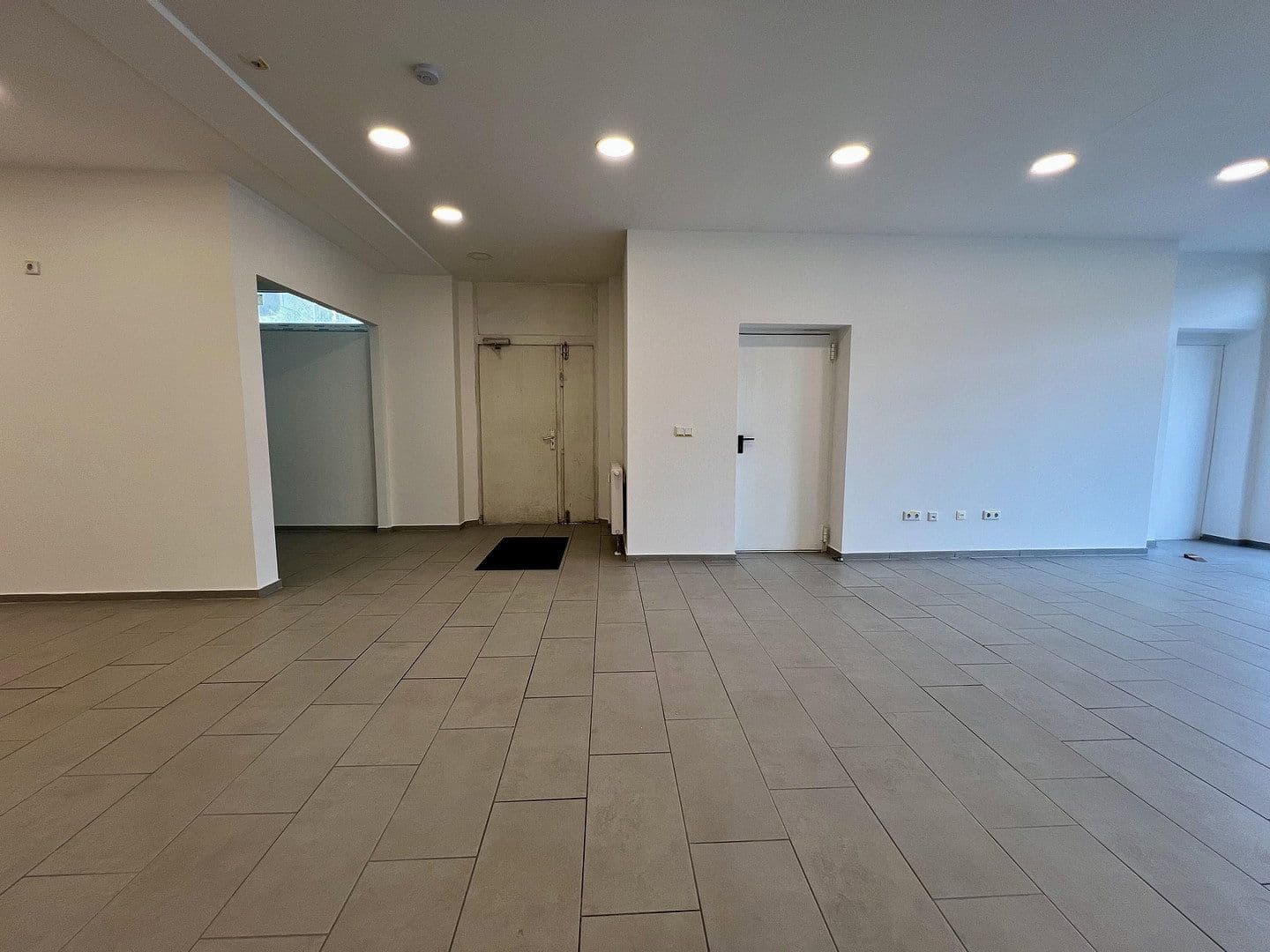 Prenájom nebytového priestoru 100 m², Doelenstraße 4-6, Wesel, Severné Porýnie - Westfálsko Prenájom nebytového priestoru 100 m², Doelenstraße 4-6, Wesel, Severné Porýnie - Westfálsko