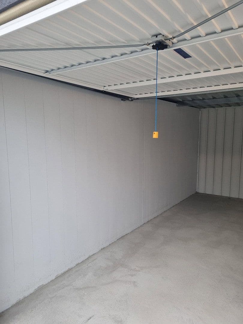 Prenájom garáže 16 m², Bruchstraße, Lehrte, Dolné Sasko Prenájom garáže 16 m², Bruchstraße, Lehrte, Dolné Sasko