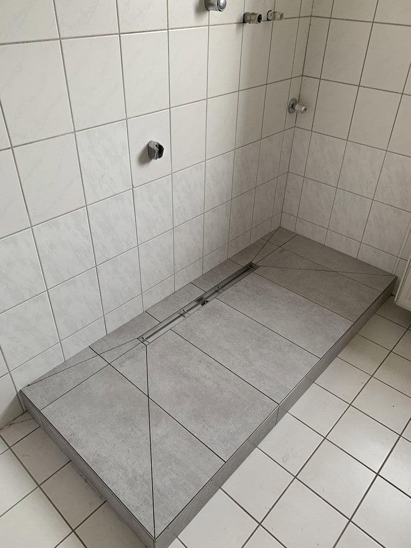 Prenájom bytu 3-izbový 83 m², Rheinbach, Severné Porýnie - Westfálsko Prenájom bytu 3-izbový 83 m², Rheinbach, Severné Porýnie - Westfálsko