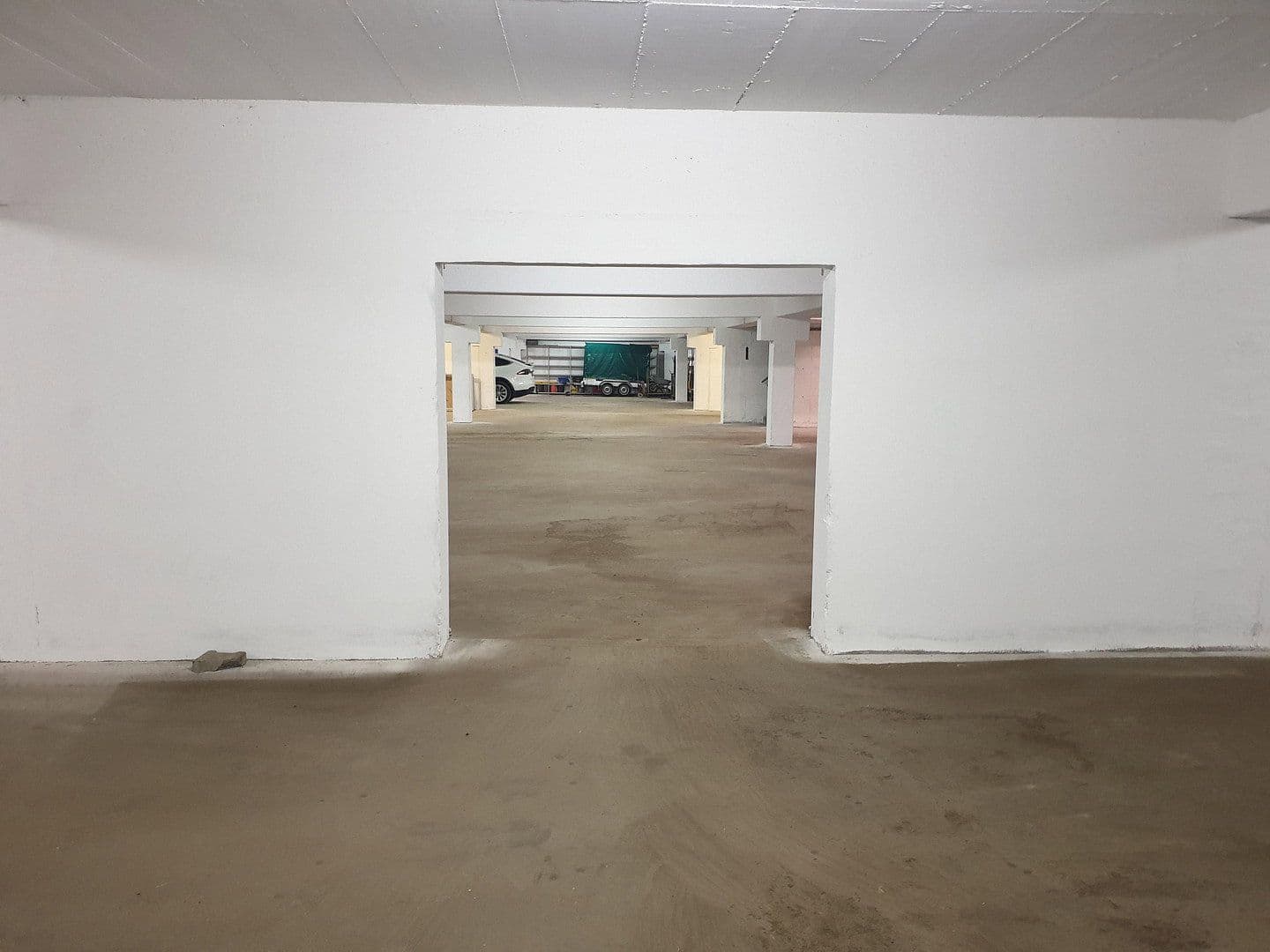 Prenájom garáže 100 m², Marienstraße 35, Furth im Wald, Bavorsko Prenájom garáže 100 m², Marienstraße 35, Furth im Wald, Bavorsko