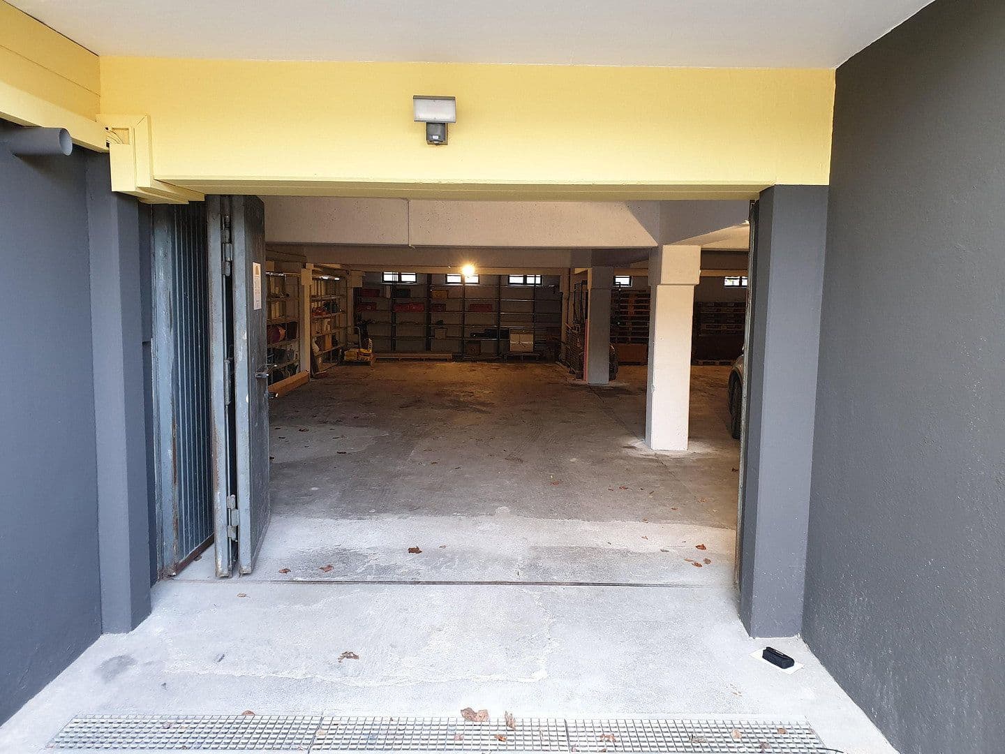 Prenájom garáže 100 m², Marienstraße 35, Furth im Wald, Bavorsko Prenájom garáže 100 m², Marienstraße 35, Furth im Wald, Bavorsko