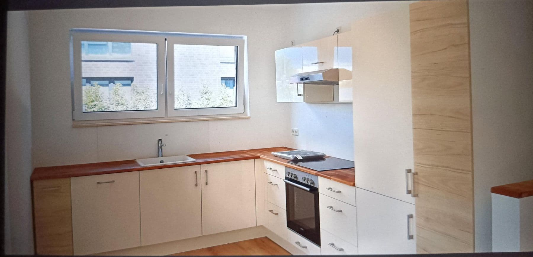 Predaj bytu 3-izbový 82 m², Erftstadt, Severné Porýnie - Westfálsko Predaj bytu 3-izbový 82 m², Erftstadt, Severné Porýnie - Westfálsko