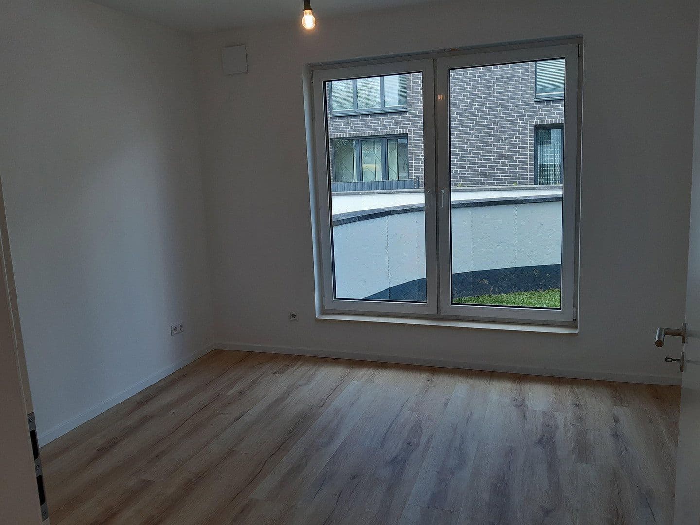 Predaj bytu 3-izbový 82 m², Erftstadt, Severné Porýnie - Westfálsko Predaj bytu 3-izbový 82 m², Erftstadt, Severné Porýnie - Westfálsko