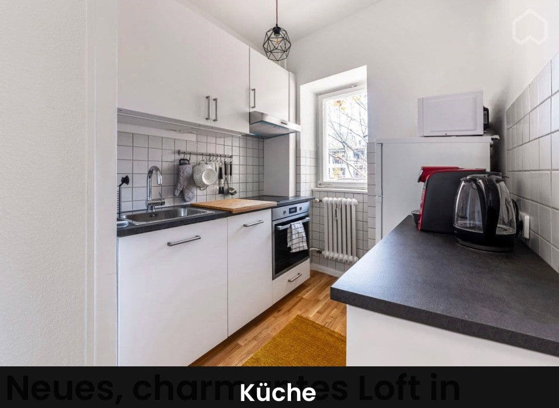 Prenájom bytu 1-izbový 39 m², Franklinstraße 16, Berlin, Berlín Prenájom bytu 1-izbový 39 m², Franklinstraße 16, Berlin, Berlín