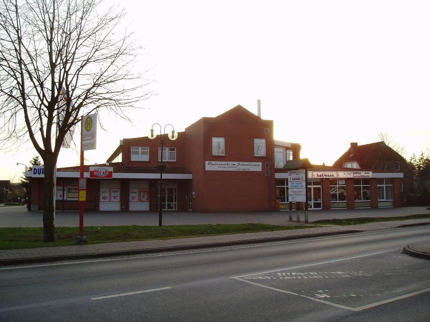 Prenájom nebytového priestoru 2.400 m², Marschacht, Dolné Sasko Prenájom nebytového priestoru 2.400 m², Marschacht, Dolné Sasko