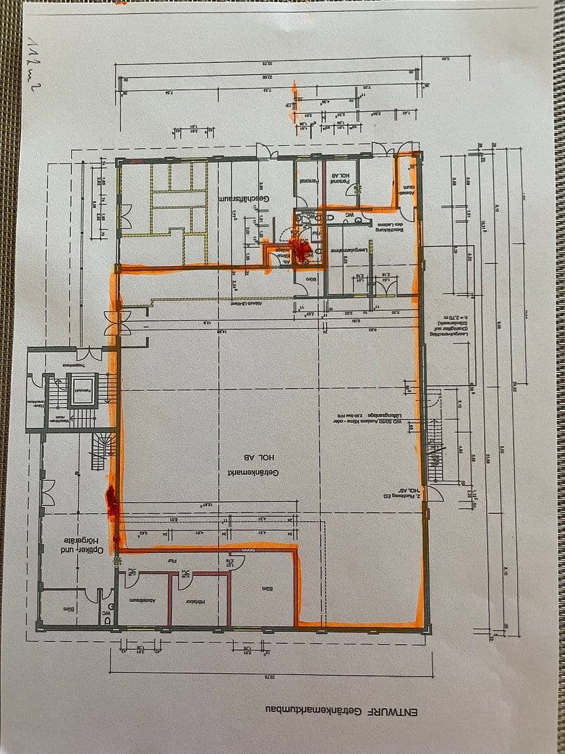 Prenájom nebytového priestoru 2.400 m², Marschacht, Dolné Sasko Prenájom nebytového priestoru 2.400 m², Marschacht, Dolné Sasko