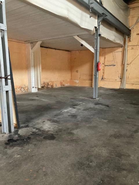 Prenájom nebytového priestoru 372 m², Reinshagener Str., Remscheid, Severné Porýnie - Westfálsko Prenájom nebytového priestoru 372 m², Reinshagener Str., Remscheid, Severné Porýnie - Westfálsko