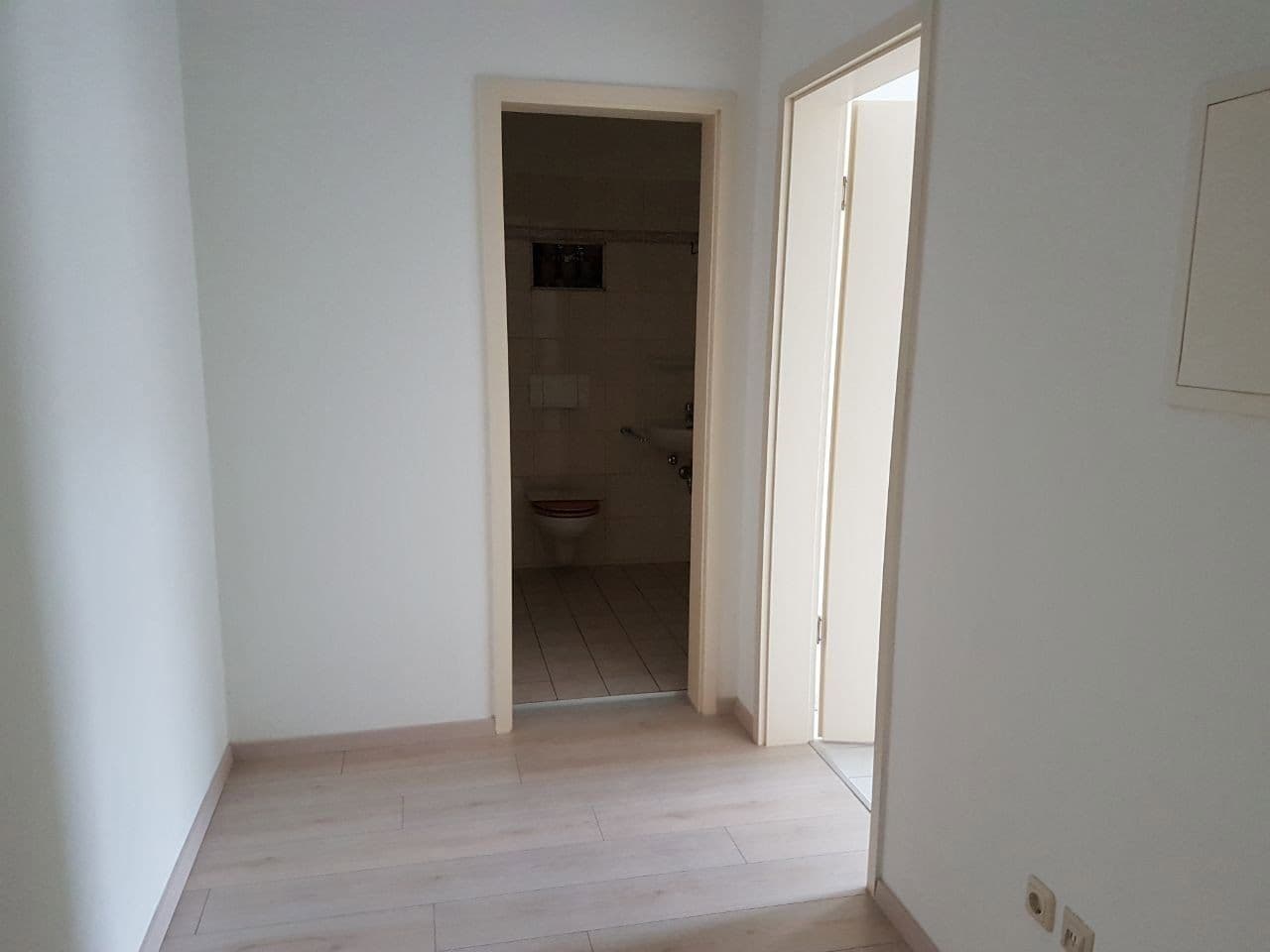 Prenájom bytu 1-izbový 58 m², Georg-Schumann-Str. 385, Leipzig, Sasko Prenájom bytu 1-izbový 58 m², Georg-Schumann-Str. 385, Leipzig, Sasko