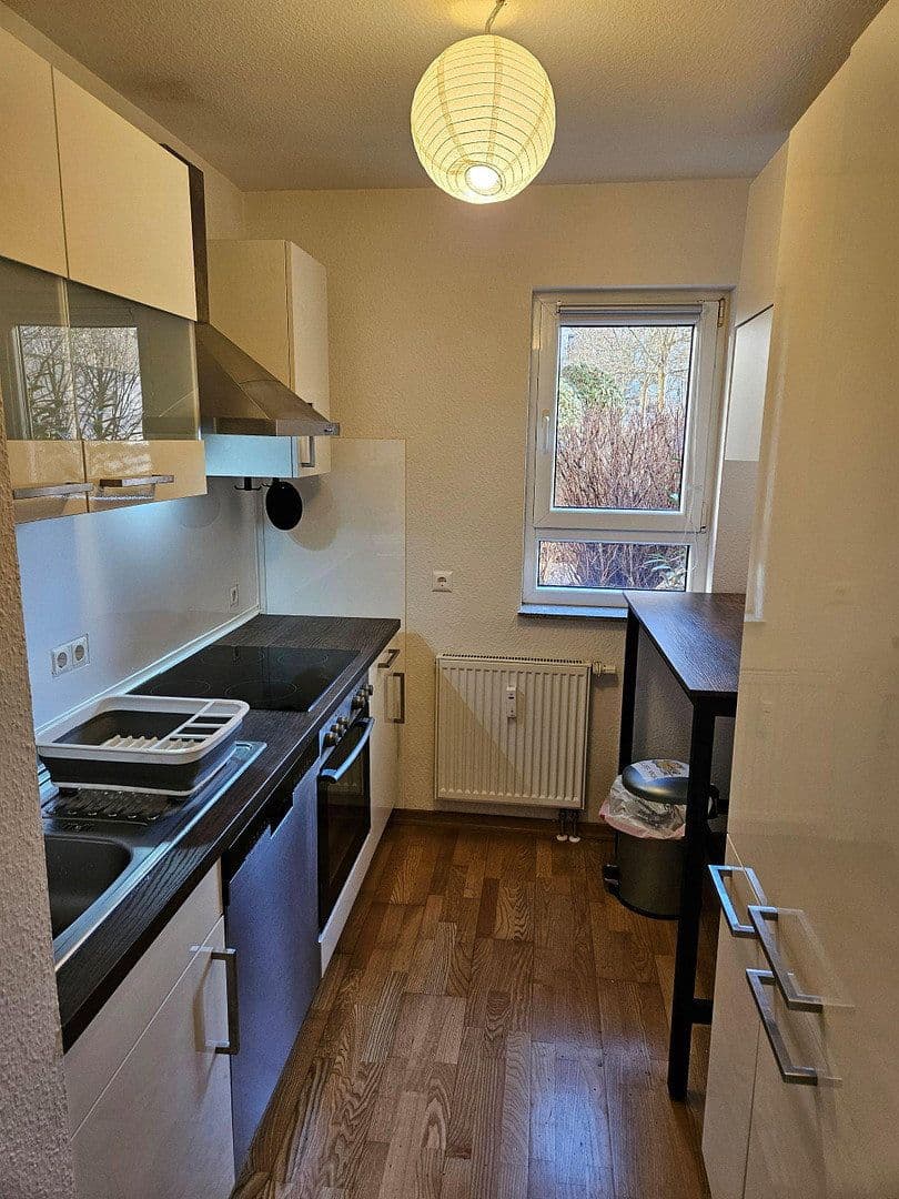 Prenájom bytu 3-izbový 62 m², Frankfurt am Main, Hesensko Prenájom bytu 3-izbový 62 m², Frankfurt am Main, Hesensko