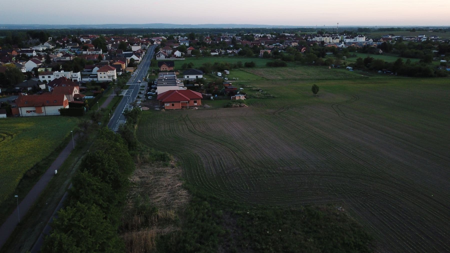Predaj pozemku 1.679 m², Sezemice, Pardubický kraj Predaj pozemku 1.679 m², Sezemice, Pardubický kraj