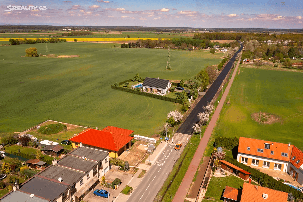 Predaj pozemku 1.679 m², Sezemice, Pardubický kraj Predaj pozemku 1.679 m², Sezemice, Pardubický kraj
