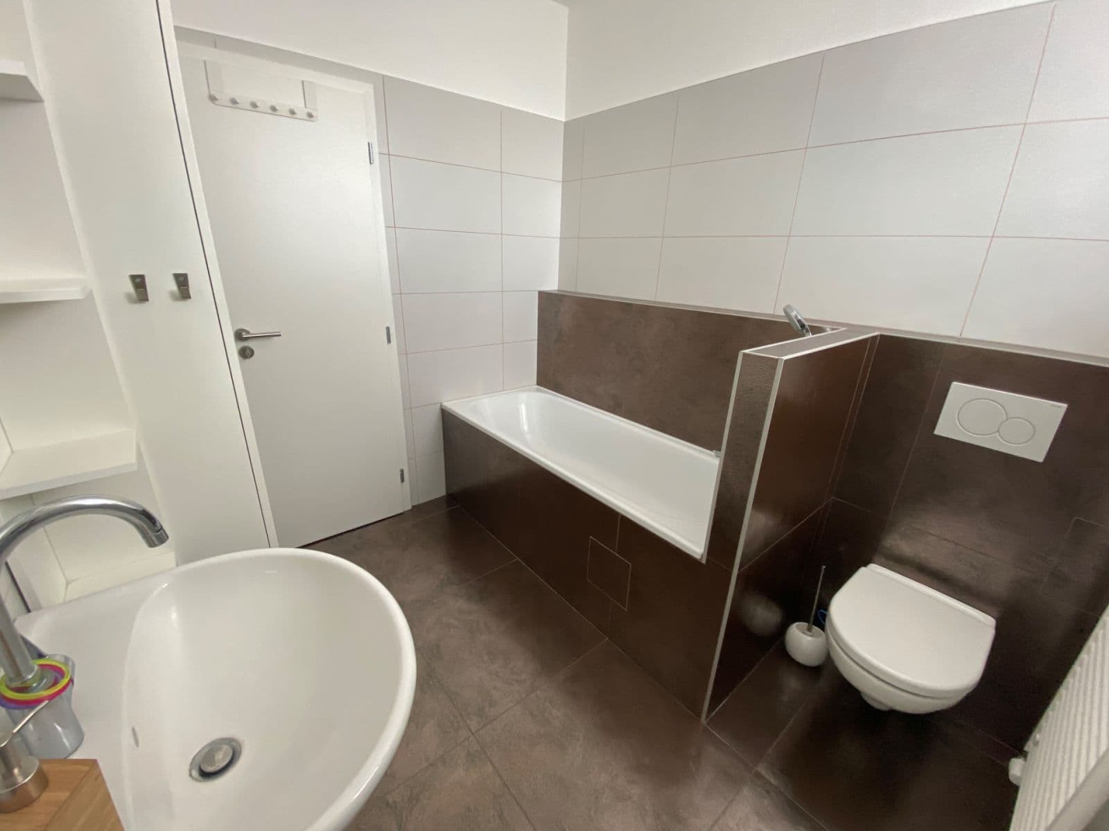 Prenájom bytu 2-izbový 46 m², Račianska, Nové Mesto, Bratislavský kraj Prenájom bytu 2-izbový 46 m², Račianska, Nové Mesto, Bratislavský kraj