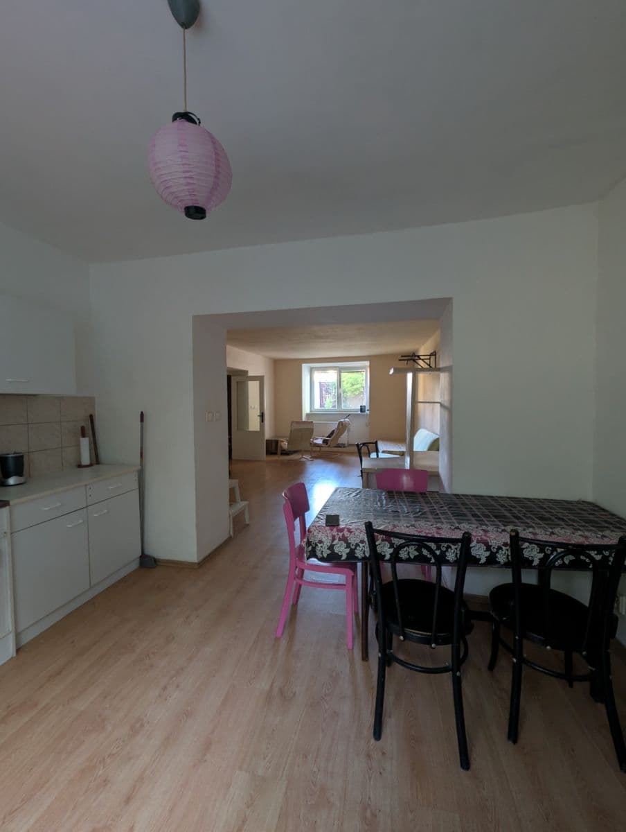 Prenájom domu 100 m², pozemok 247 m², V Poustkách, Mratín, Středočeský kraj Prenájom domu 100 m², pozemok 247 m², V Poustkách, Mratín, Středočeský kraj