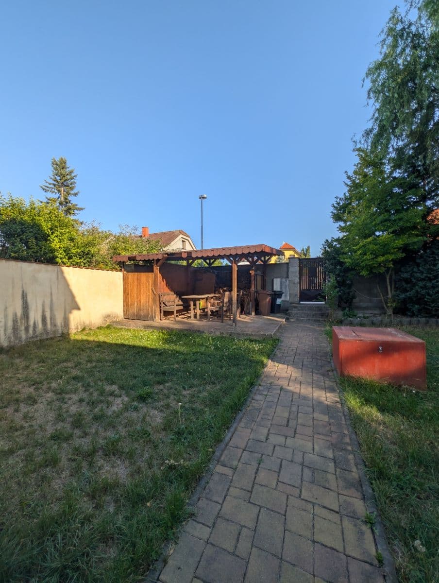 Prenájom domu 100 m², pozemok 247 m², V Poustkách, Mratín, Středočeský kraj Prenájom domu 100 m², pozemok 247 m², V Poustkách, Mratín, Středočeský kraj