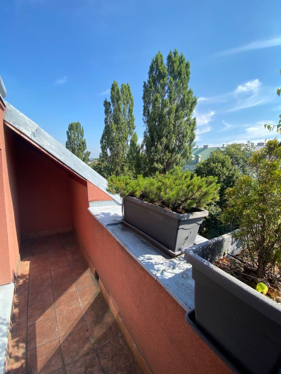 Predaj bytu 2-izbový 51 m², Nádražní, Ostrava, Moravskoslezský kraj Predaj bytu 2-izbový 51 m², Nádražní, Ostrava, Moravskoslezský kraj