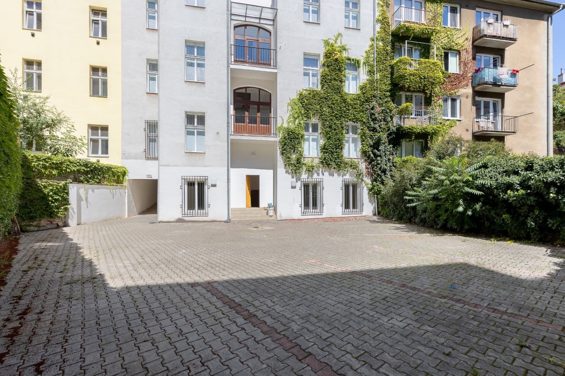 Prenájom bytu 1-izbový 33 m², Františka Kadlece, Praha, Praha Prenájom bytu 1-izbový 33 m², Františka Kadlece, Praha, Praha