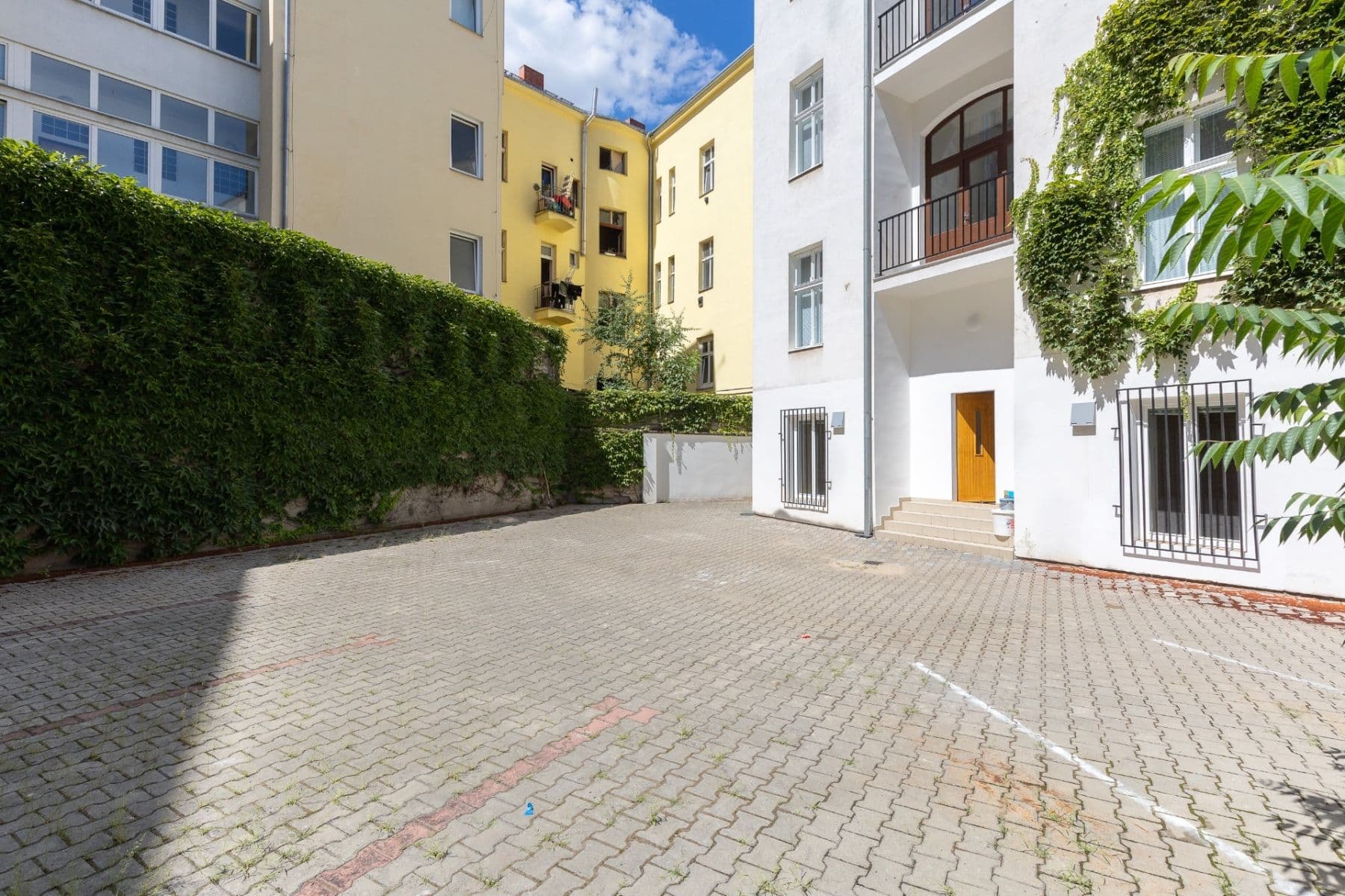 Prenájom bytu 1-izbový 33 m², Františka Kadlece, Praha, Praha Prenájom bytu 1-izbový 33 m², Františka Kadlece, Praha, Praha
