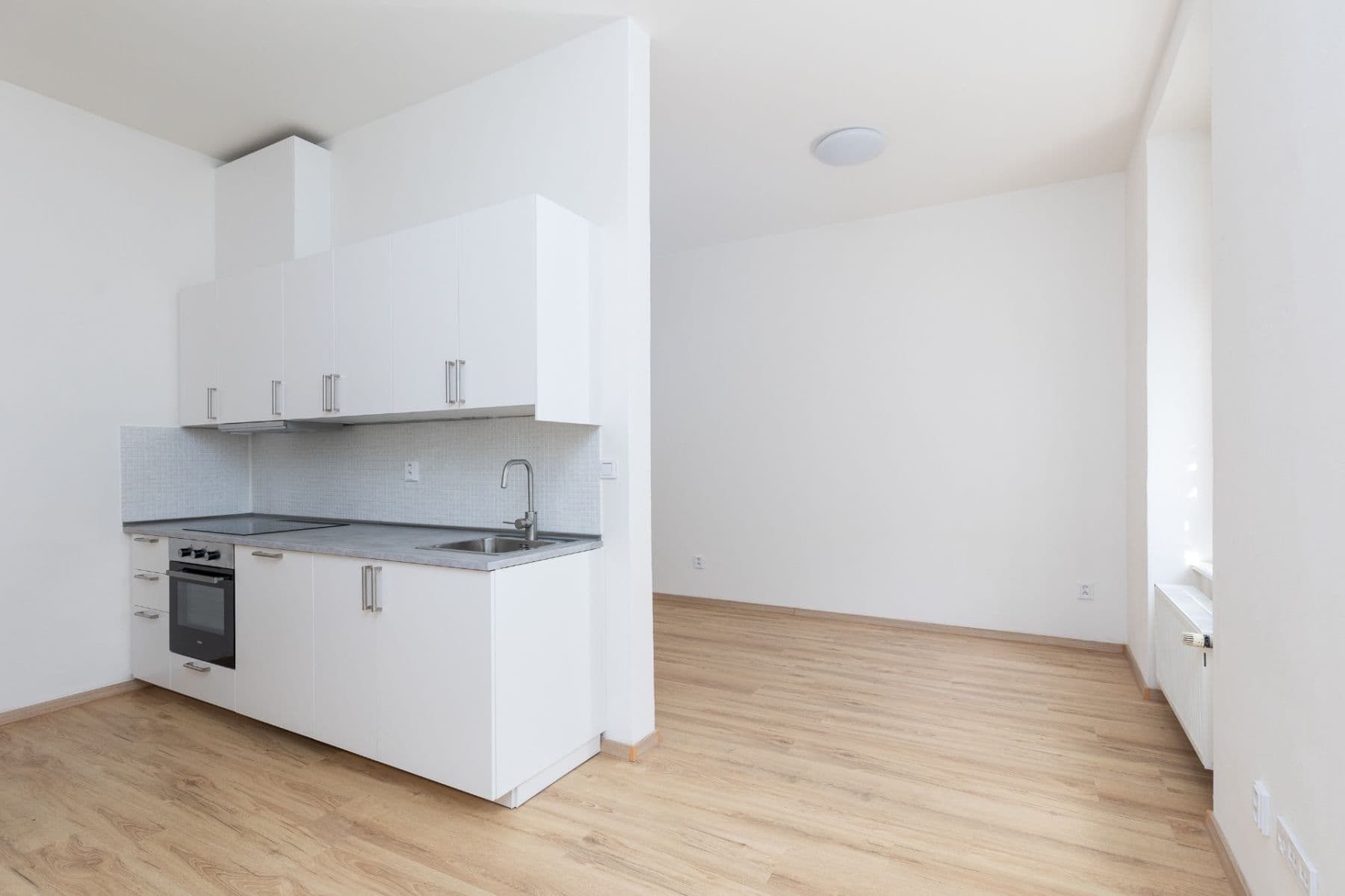 Prenájom bytu 1-izbový 33 m², Františka Kadlece, Praha, Praha Prenájom bytu 1-izbový 33 m², Františka Kadlece, Praha, Praha